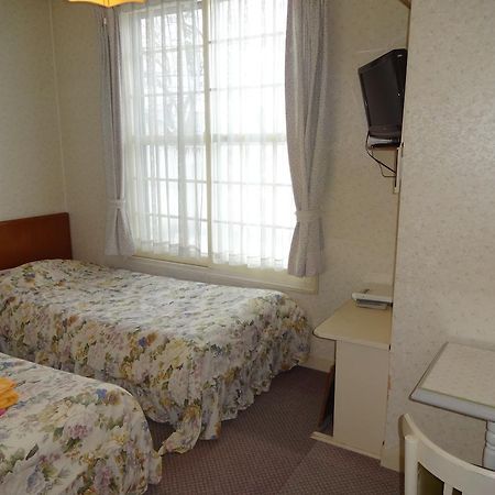 Ishiuchi Pension Bruges Minamiuonuma Zimmer foto